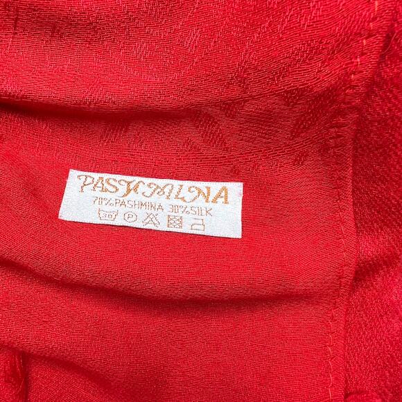 Two Pashmina Scarfs Red & Cream - Picture 6 of 9